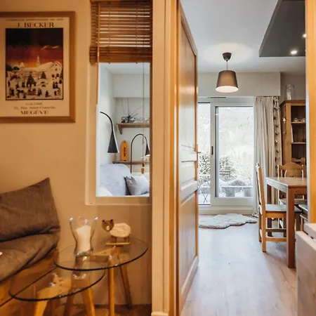 Apartment Foxy Furnished Flat *