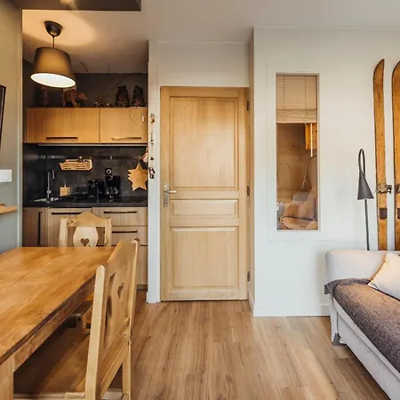 Foxy Furnished Flat